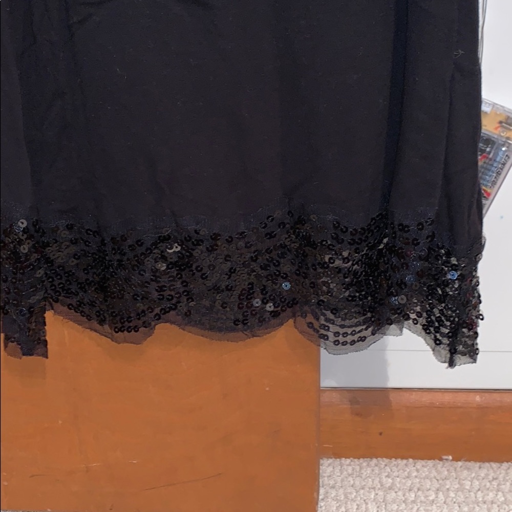 Tank - Picture 3 of 4